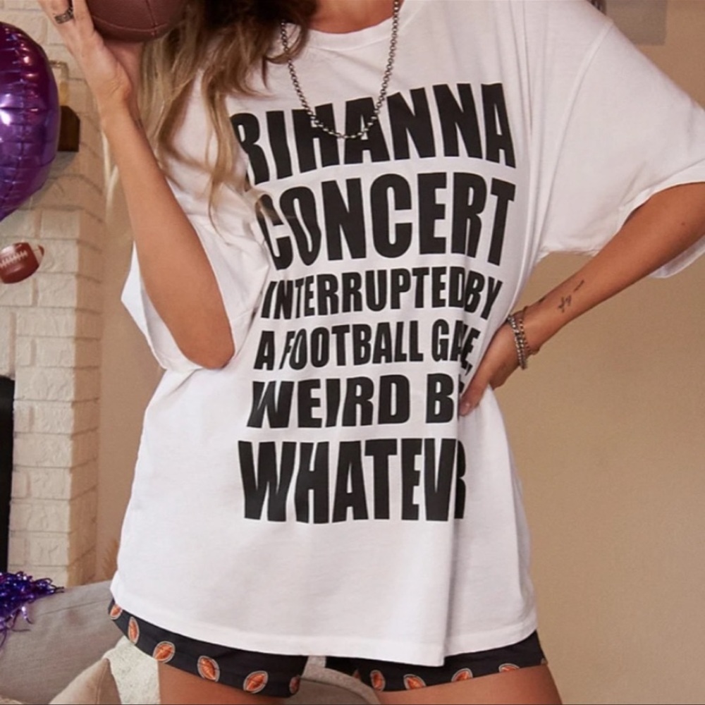 Sold out Limited Edition LVII Surprise Tee Superbowl Halftime Show Concert